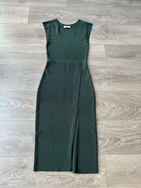 Babaton Dark Green Sleeveless Midi Dress